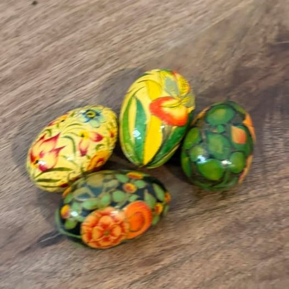 Set of 4 Hand-Painted Decorative Eggs